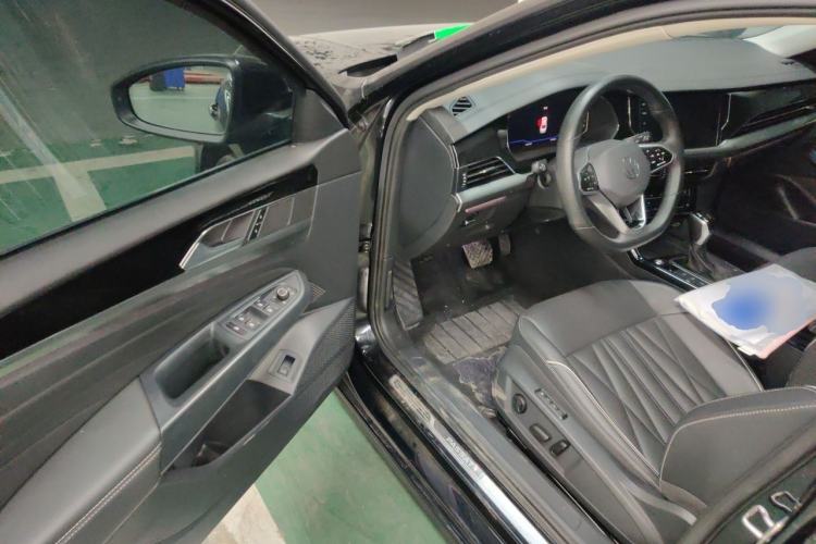Used Volkswagen Passat 2022 330TSI Starry Elite Edition Driver Seat