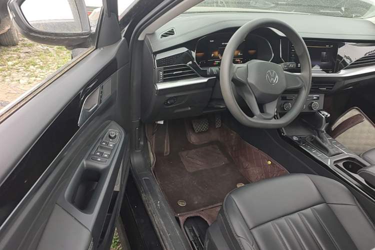 Used Volkswagen Passat 2022 280TSI Business Edition Driver Seat