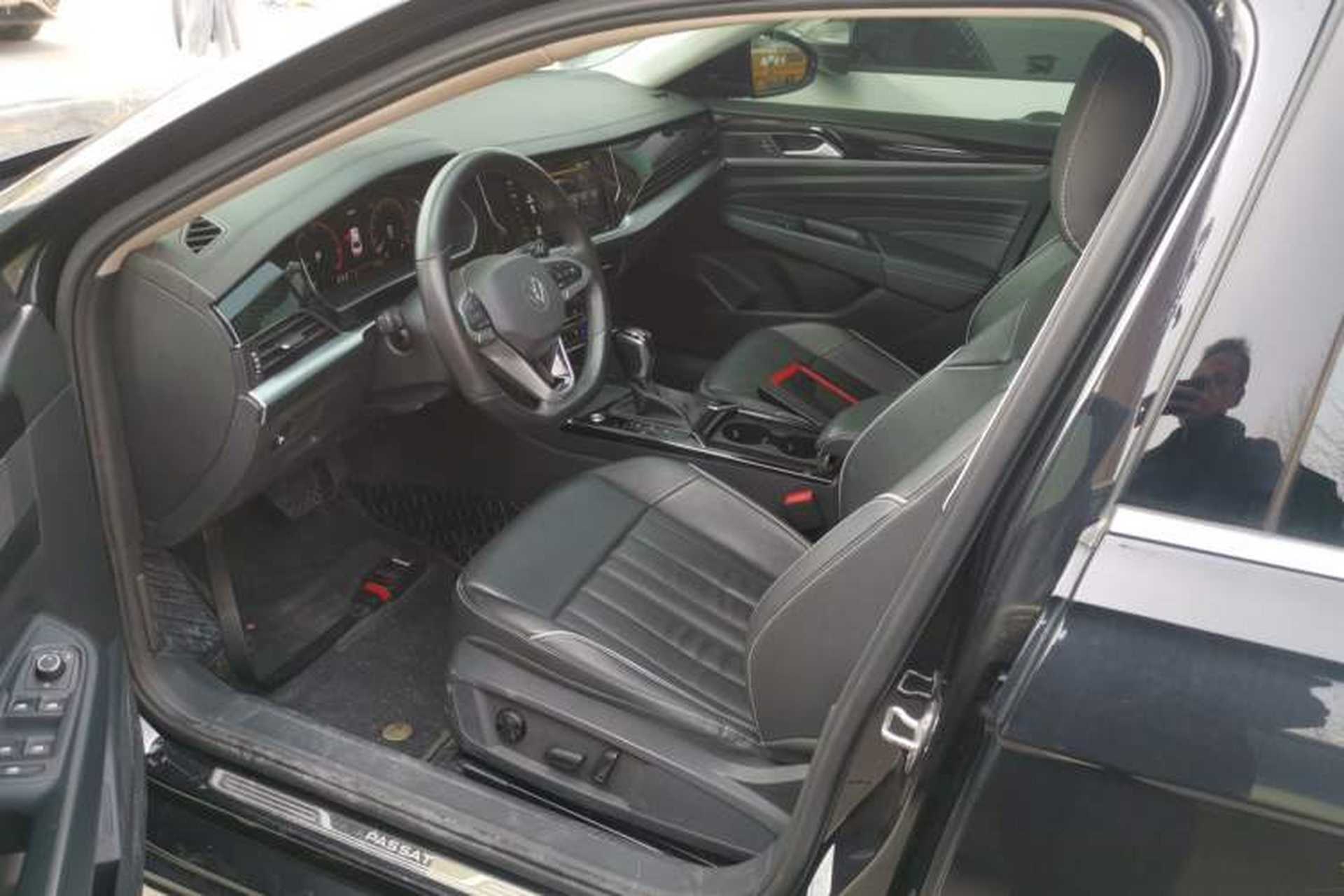 Used Volkswagen Passat 2022 330TSI Starry Elite Edition Driver Seat