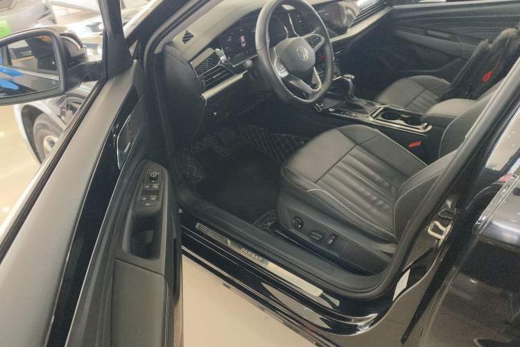 Used Volkswagen Passat 2022 330TSI Starry Elite Edition Driver Seat