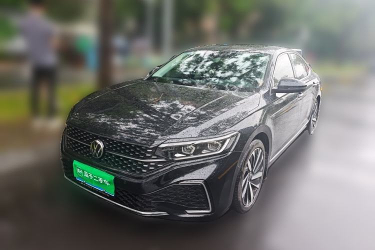 Used Volkswagen Passat 2022 330TSI Starry Luxury Edition Guazi used car, China used car export, Used car for sale, Used  cars, Cheapest cars for sale