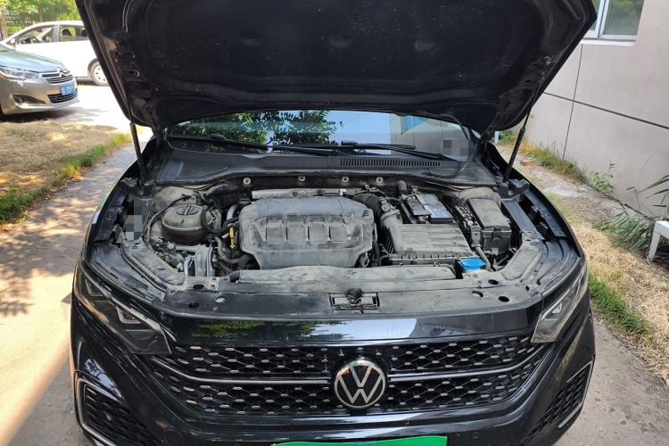 Used Volkswagen Passat 2022 330TSI Starry Luxury Edition Engine Bay