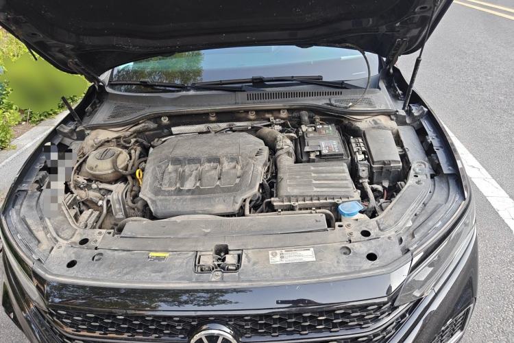 Used Volkswagen Passat 2022 330TSI Starry Luxury Edition Engine Bay