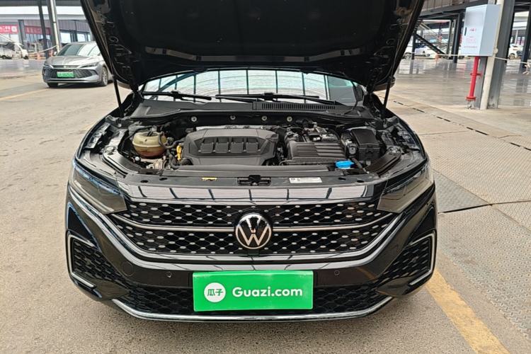 Used Volkswagen Passat 2022 330TSI Starry Elite Edition Engine Bay