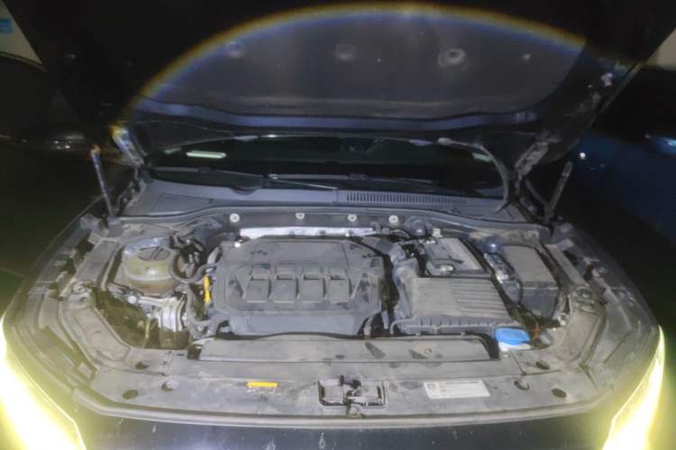 Used Volkswagen Passat 2022 330TSI Starry Luxury Edition Engine Bay