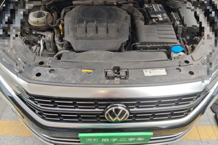 Used Volkswagen Passat 2022 330TSI Luxury Edition Engine Bay