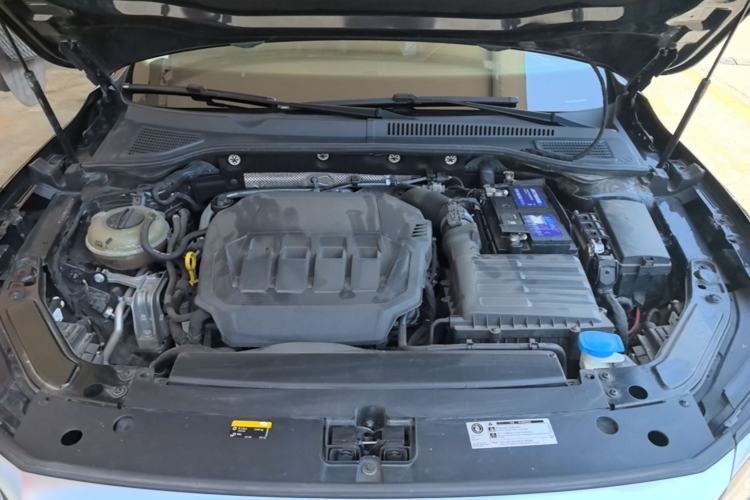 Used Volkswagen Passat 2022 330TSI Elite Edition Engine Bay