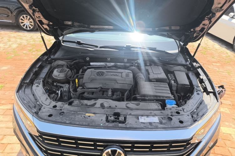 Used Volkswagen Passat 2022 380TSI Luxury Edition Engine Bay