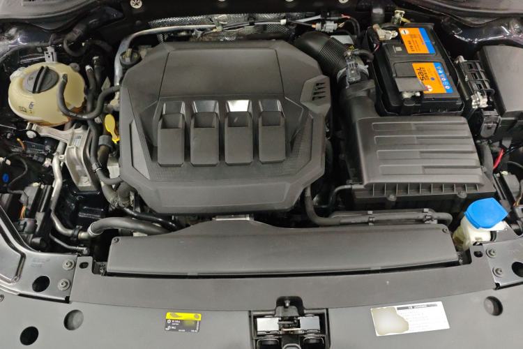 Used Volkswagen Passat 2022 330TSI Luxury Edition Engine Bay