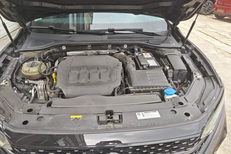 Used Volkswagen Passat 2022 330TSI Starry Elite Edition Engine Bay