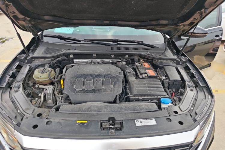 Used Volkswagen Passat 2022 330TSI Elite Edition Engine Bay