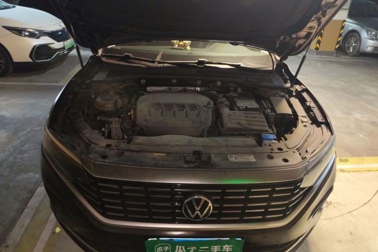 Used Volkswagen Passat 2022 330TSI Elite Edition Engine Bay