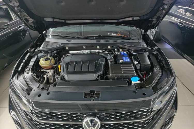Used Volkswagen Passat 2022 330TSI Starry Elite Edition Custom Version Engine Bay