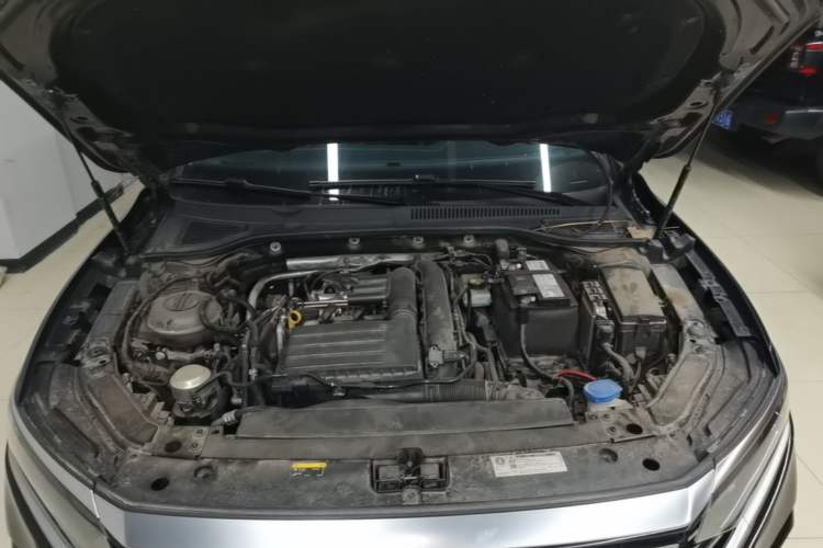 Used Volkswagen Passat 2022 280TSI Elite Edition Engine Bay