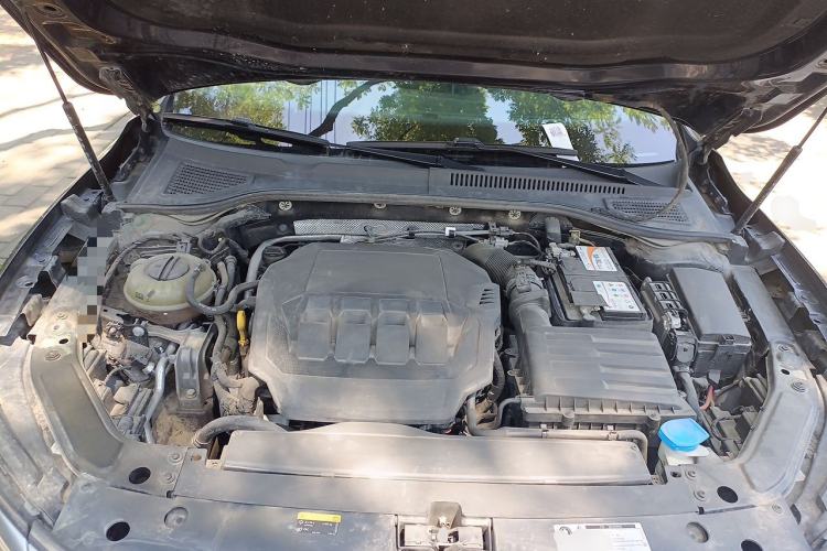 Used Volkswagen Passat 2022 330TSI Starry Luxury Edition Engine Bay