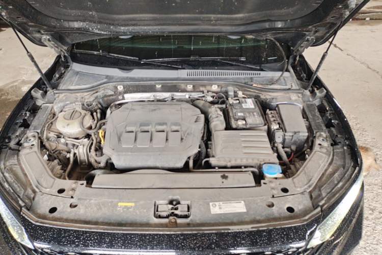 Used Volkswagen Passat 2022 330TSI Starry Elite Edition Engine Bay