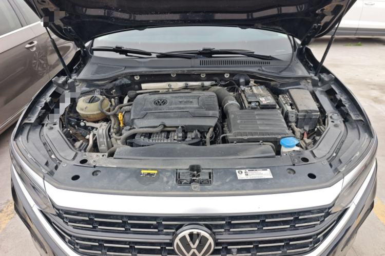 Used Volkswagen Passat 2022 380TSI Luxury Edition Engine Bay