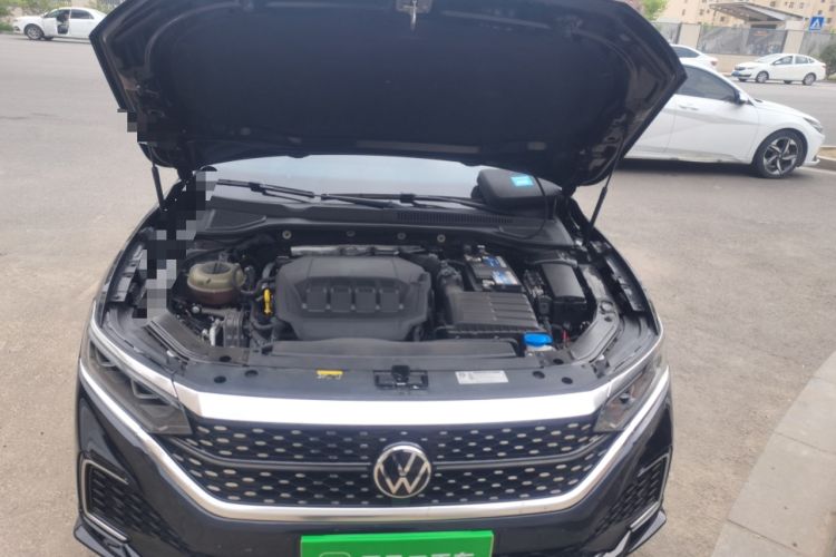 Used Volkswagen Passat 2022 330TSI Starry Luxury Edition Engine Bay