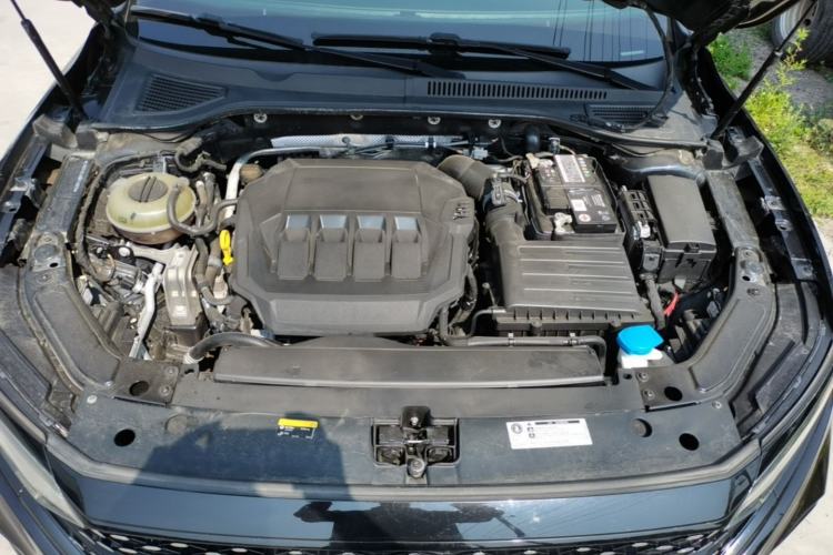 Used Volkswagen Passat 2022 330TSI Starry Elite Edition Engine Bay
