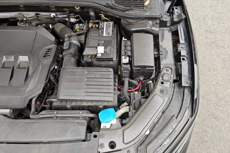 Used Volkswagen Passat 2022 330TSI Starry Luxury Edition Engine Bay Left