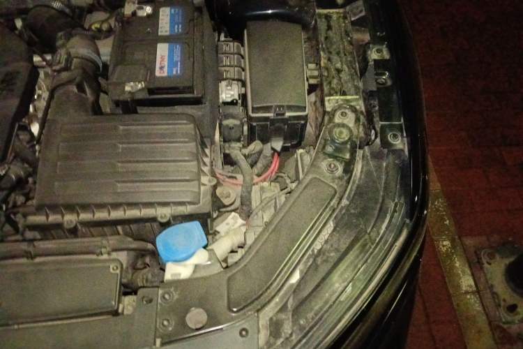 Used Volkswagen Passat 2022 330TSI Starry Luxury Edition Engine Bay Left