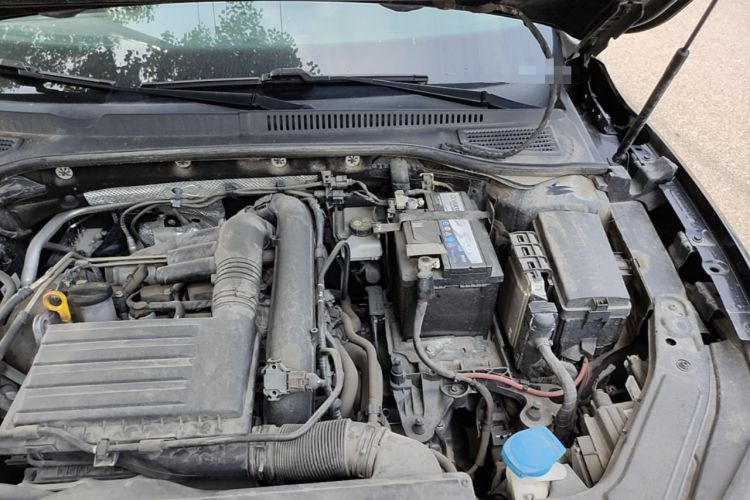 Used Volkswagen Passat 2022 280TSI Business Edition Engine Bay Left