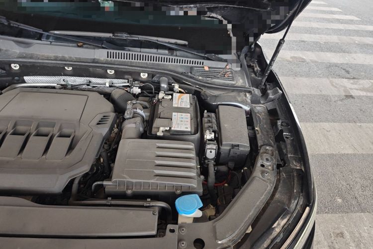 Used Volkswagen Passat 2022 330TSI Starry Luxury Edition Engine Bay Left