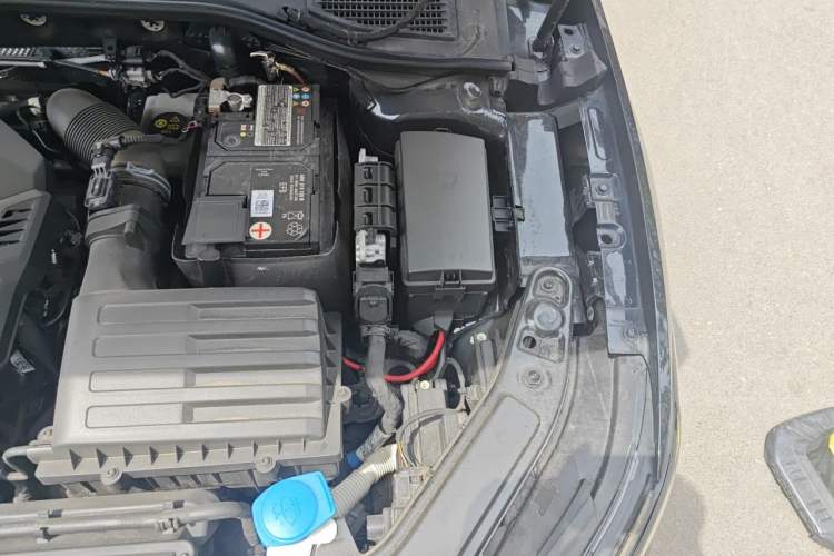 Used Volkswagen Passat 2022 330TSI Starry Luxury Edition Engine Bay Left