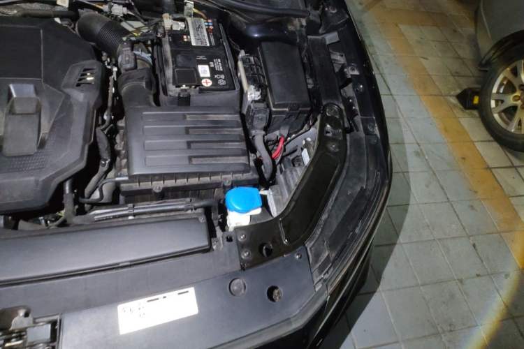 Used Volkswagen Passat 2022 330TSI Starry Elite Edition Engine Bay Left