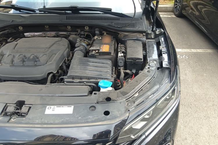 Used Volkswagen Passat 2022 380TSI Luxury Edition Engine Bay Left