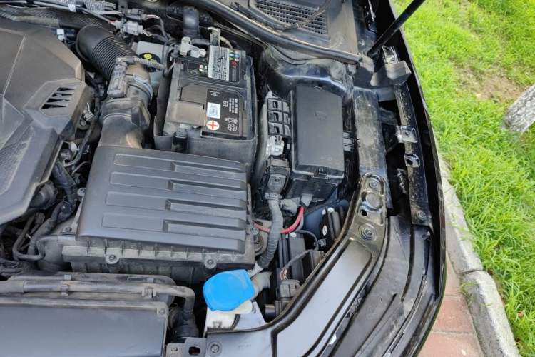 Used Volkswagen Passat 2022 330TSI Starry Luxury Edition Engine Bay Left