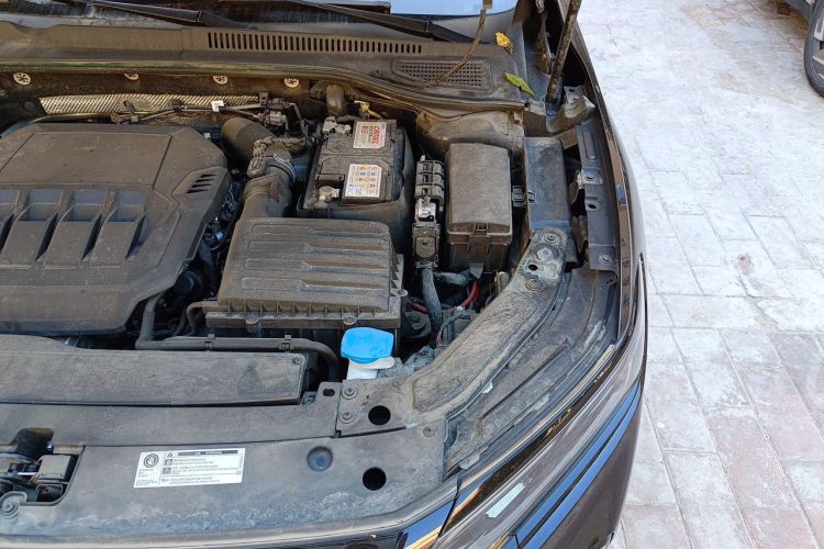 Used Volkswagen Passat 2022 330TSI Starry Luxury Edition Engine Bay Left