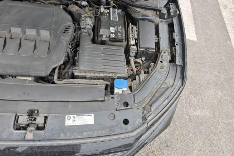 Used Volkswagen Passat 2022 330TSI Starry Elite Edition Engine Bay Left