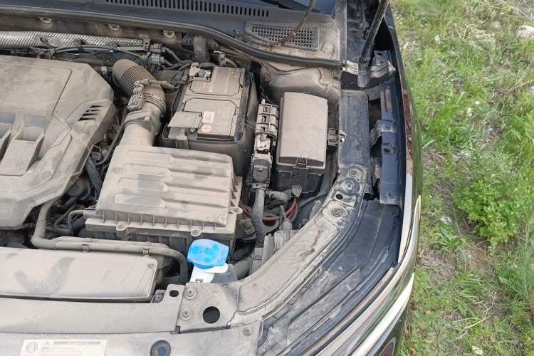Used Volkswagen Passat 2022 330TSI Starry Elite Edition Engine Bay Left