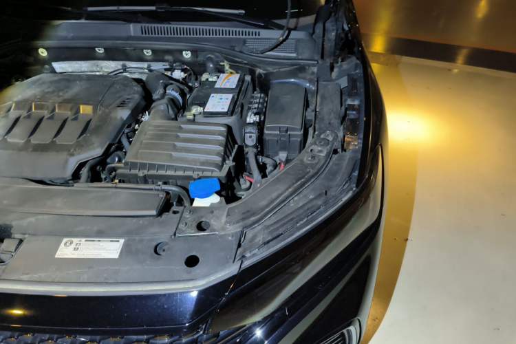 Used Volkswagen Passat 2022 330TSI Starry Elite Edition Engine Bay Left