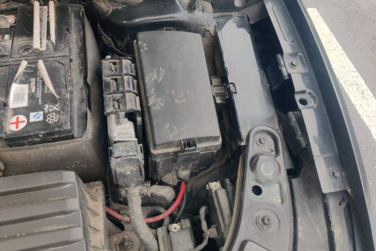 Used Volkswagen Passat 2022 380TSI Flagship Edition Engine Bay Left