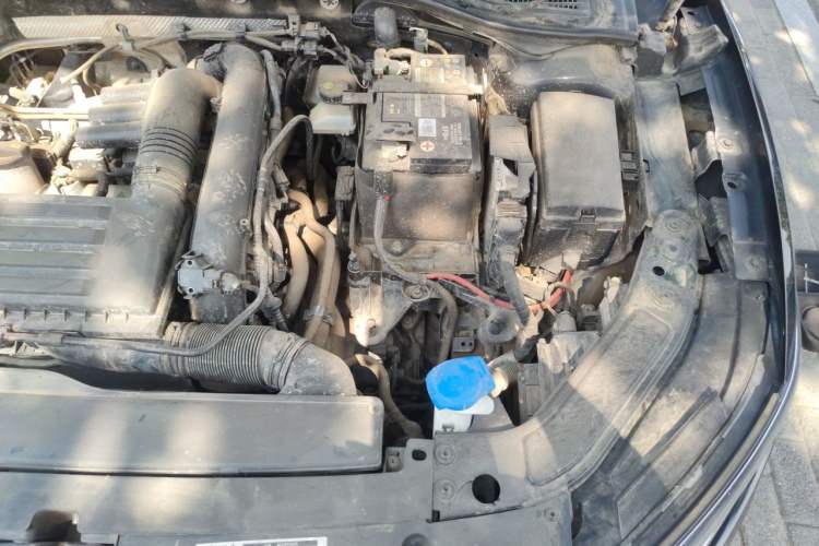 Used Volkswagen Passat 2022 280TSI Business Edition Engine Bay Left
