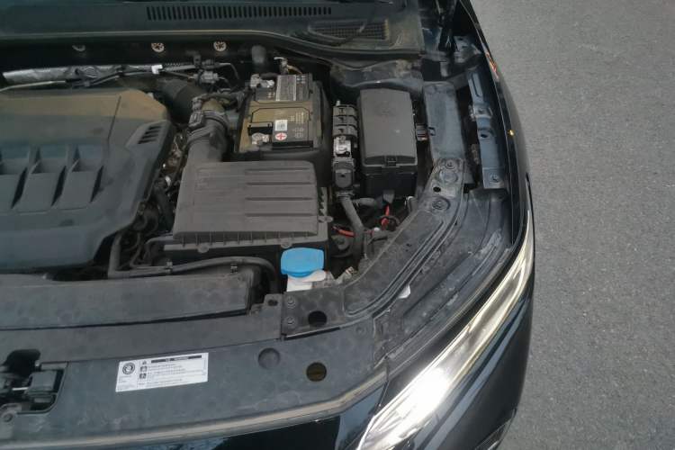 Used Volkswagen Passat 2022 330TSI Starry Luxury Edition Engine Bay Left