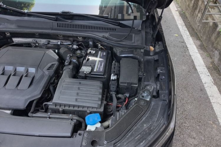 Used Volkswagen Passat 2022 330TSI Starry Elite Edition Engine Bay Left