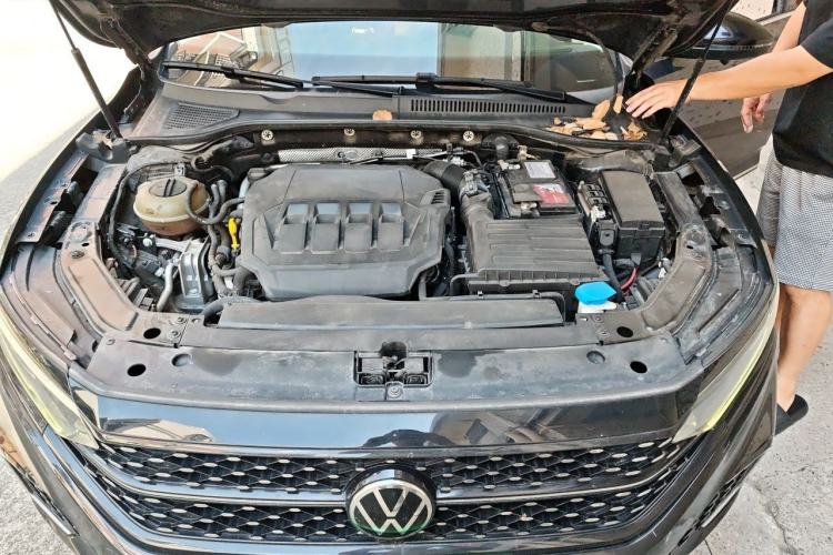 Used Volkswagen Passat 2022 330TSI Starry Elite Edition Engine Bay