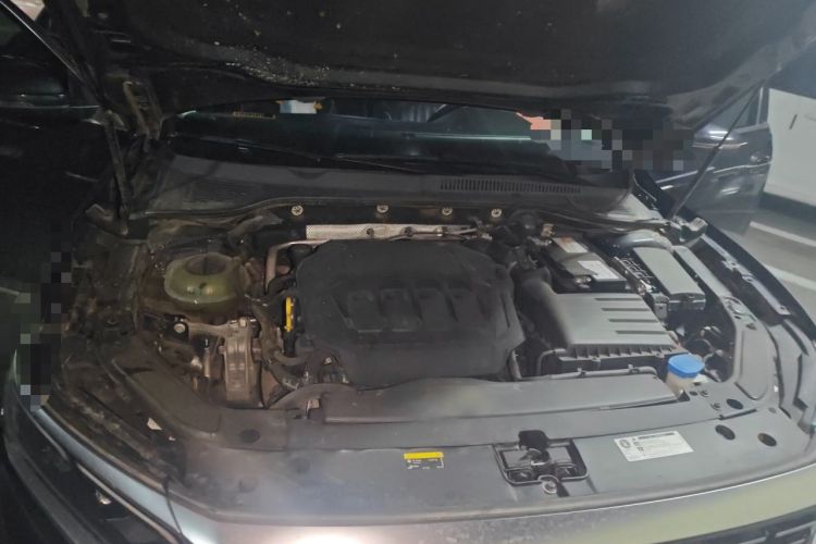 Used Volkswagen Passat 2022 330TSI Luxury Edition Engine Bay