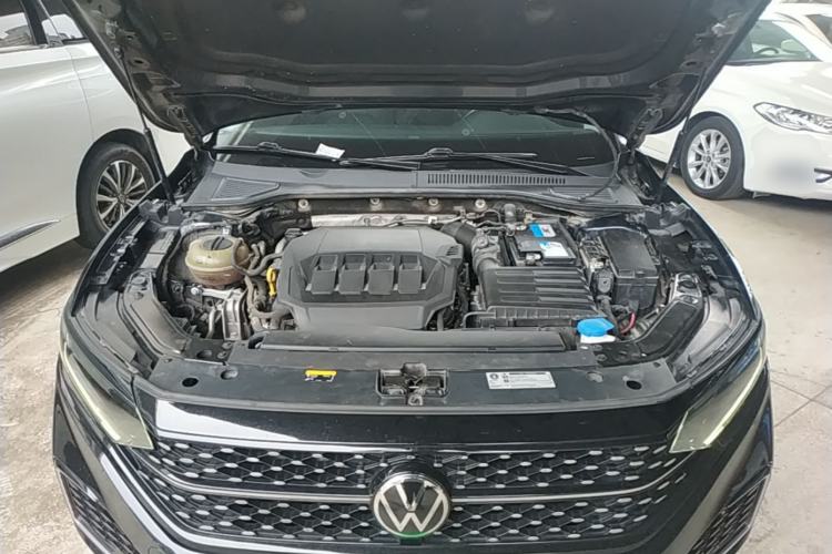 Used Volkswagen Passat 2022 330TSI Starry Elite Edition Engine Bay