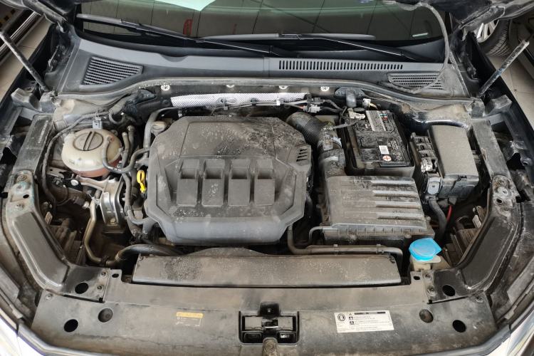 Used Volkswagen Passat 2022 330TSI Elite Edition Engine Bay