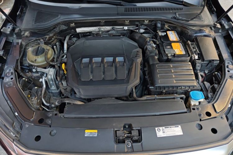 Used Volkswagen Passat 2022 330TSI Luxury Edition Engine Bay
