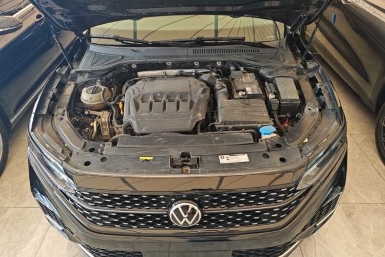 Used Volkswagen Passat 2022 330TSI Starry Luxury Edition Engine Bay