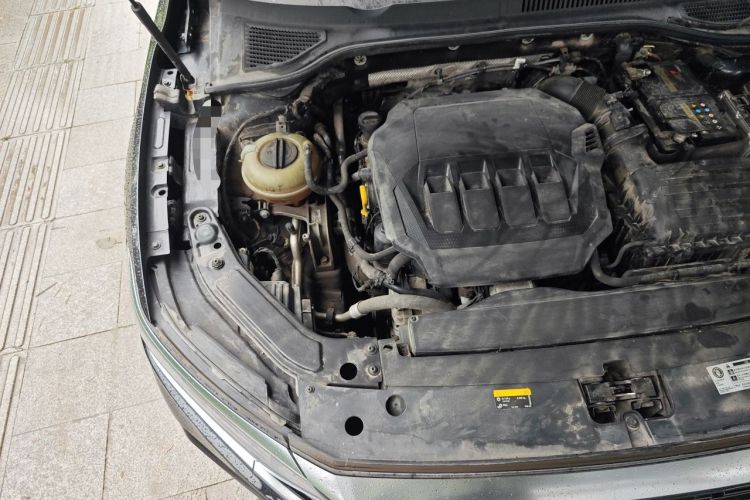 Used Volkswagen Passat 2022 330TSI Elite Edition Engine Bay Right