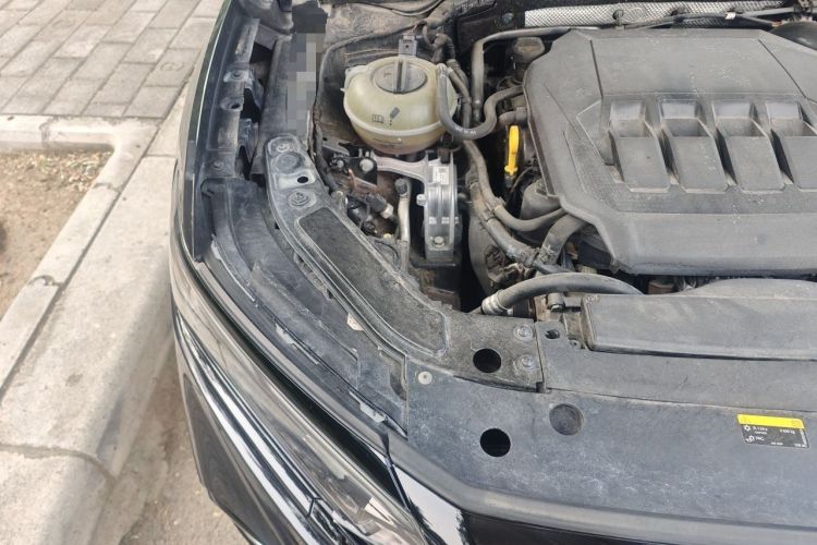 Used Volkswagen Passat 2022 330TSI Starry Luxury Edition Engine Bay Right