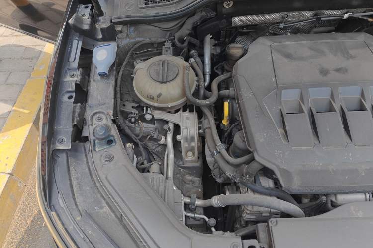 Used Volkswagen Passat 2022 330TSI Starry Elite Edition Engine Bay Right
