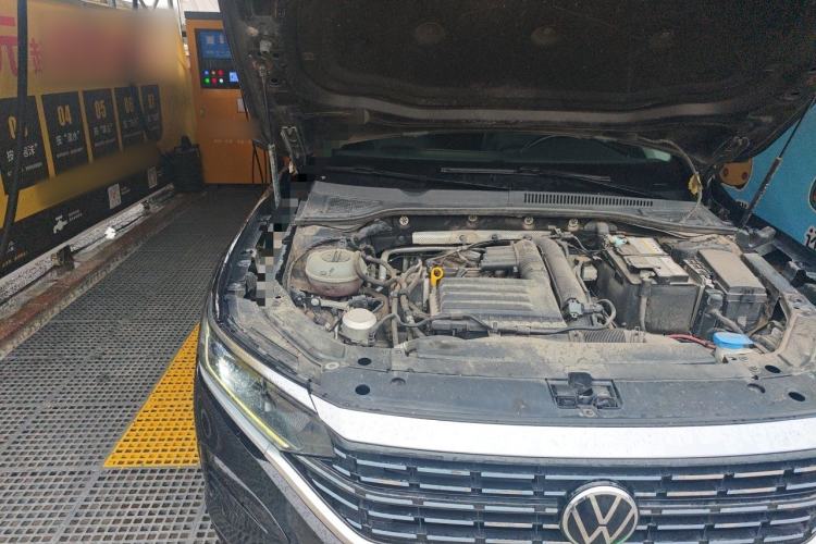 Used Volkswagen Passat 2022 280TSI Elite Edition Engine Bay Right