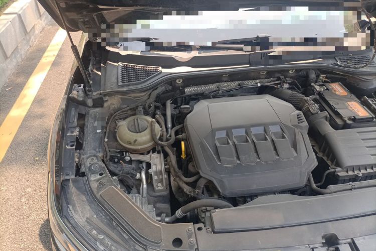 Used Volkswagen Passat 2022 330TSI Elite Edition Engine Bay Right